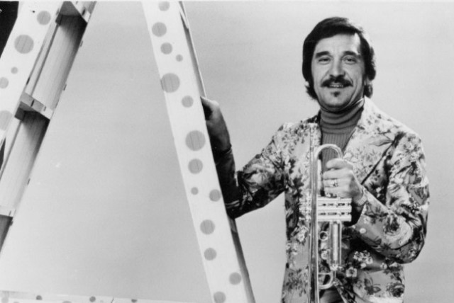  ‘TONIGHT SHOW’ bandleader Doc Severinsen joined the NBC Orchestra in 1967 and was part of the show until its finale. (credit: Wikimedia Commons)