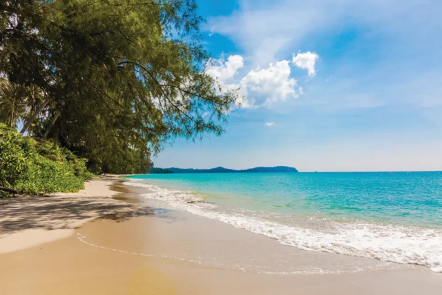  A beach in Thailand (credit: INGIMAGE)