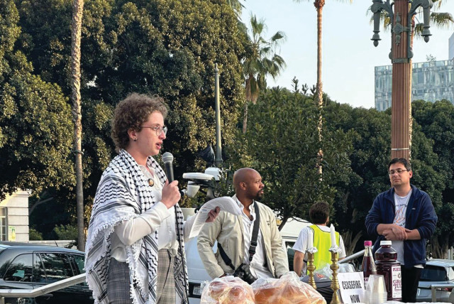 A USC alumnus and member of IfNotNow’s Los Angeles branch, identified as ‘Jay,’ is quoted as stating last Friday: ‘I am proud to be here tonight, bringing in Shabbat in solidarity with the student divestment movement and in solidarity with Palestine.’ (credit: If not now/X)