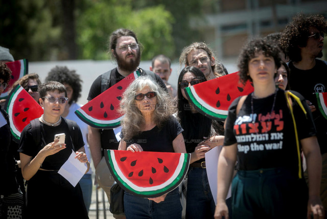  Arab-Israelis and Israeli left-wing activist students, attend a rally marking the Nakba anniversary at the Tel Aviv University on May 15, 2024. (credit: MIRIAM ALSTER/FLASH90)