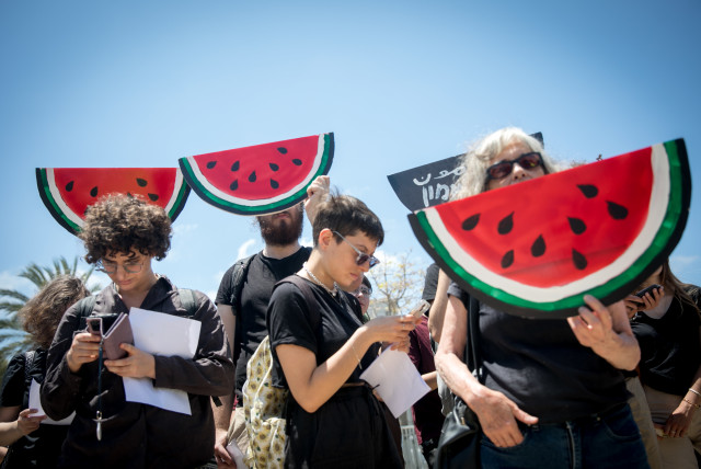 Arab-Israelis and Israeli left-wing activist students, attend a rally marking the Nakba anniversary at the Tel Aviv University on May 15, 2024 (credit: MIRIAM ALSTER/FLASH90)