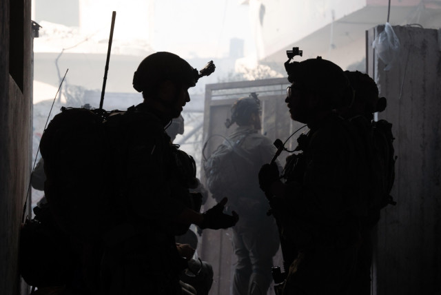  IDF soldiers operate in the Gaza Strip, June 19, 2024 (credit: IDF SPOKESPERSON'S UNIT)