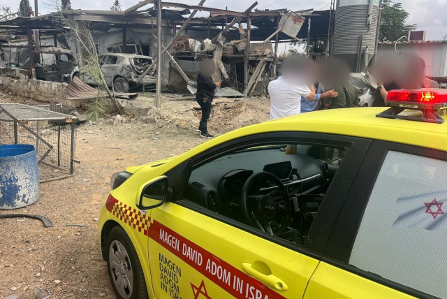  Magen David Adom paramedics at the scene where people were reported wounded. October 7, 2024. (credit: MAGEN DAVID ADOM)