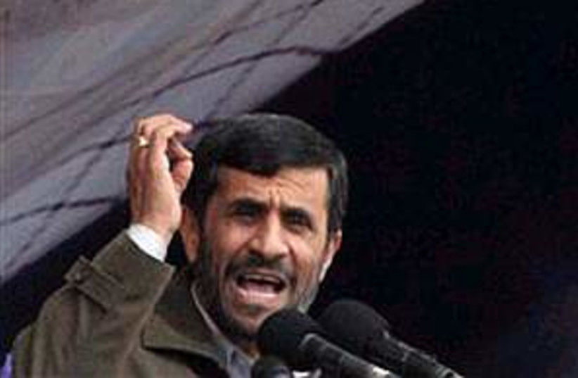 ahmadinejad speaks 298.8 (photo credit: AP)