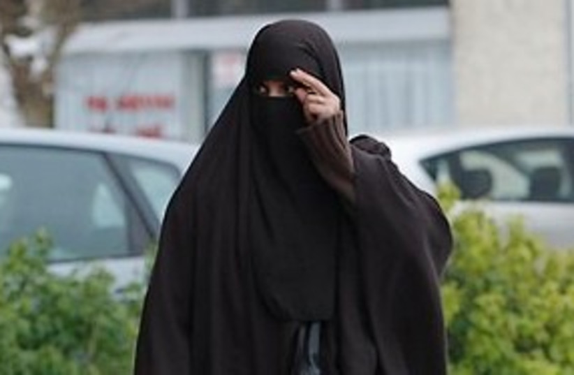 burqa 311 (photo credit: Associated Press)