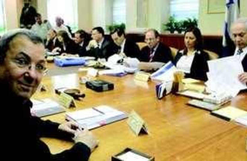 cabinet meeting barak 311 (photo credit: Courtesy)