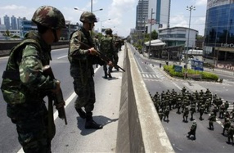 Thai army controls Bakngkok (photo credit: ASSOCIATED PRESS)