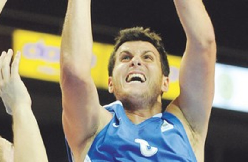 311_Eurobasket qualifier (photo credit: Associated Press)