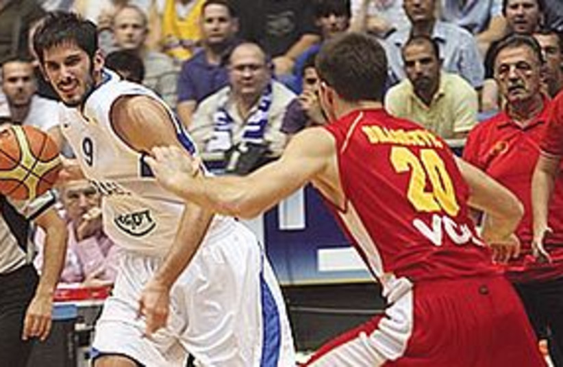 casspi montenegro 311 (photo credit: FIBA EUROPE Web site))