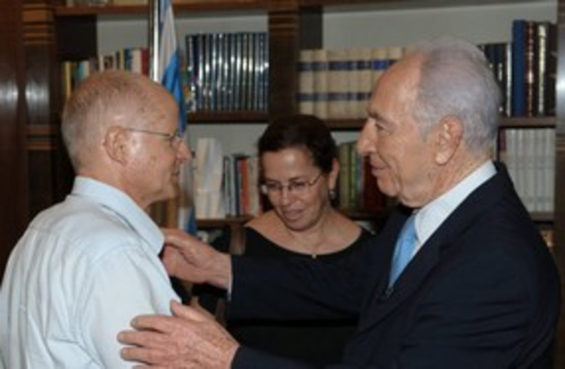 Peres Schalits (photo credit: Amos Ben Gershom)