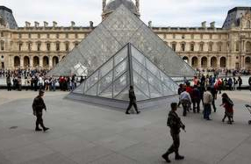 Louvre museum Paris 311 (photo credit: AP Photo/Laurent Cipriani)