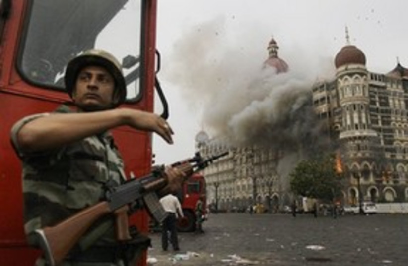 Mumbai attack hotel on fire 311 AP (photo credit: AP)