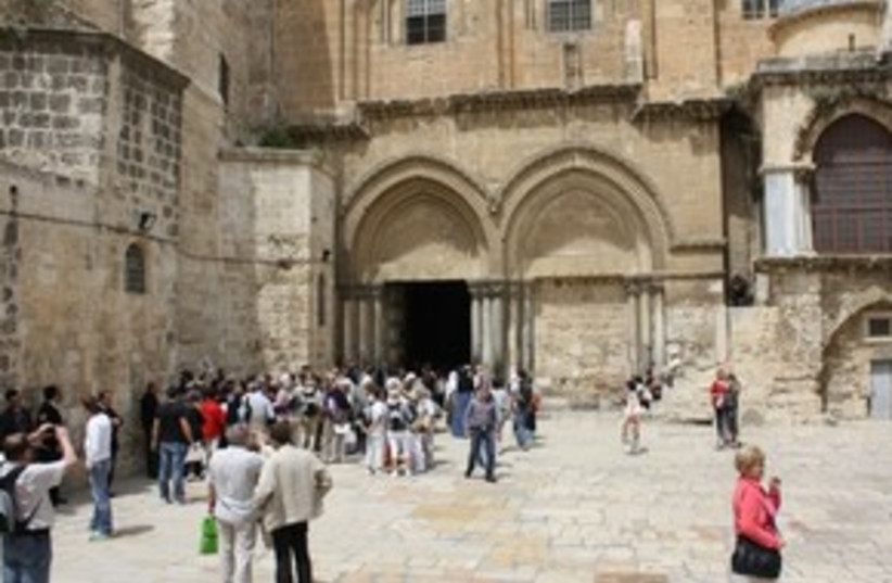 Church of the Holy Sepulcher 311 (photo credit: Travelujah)