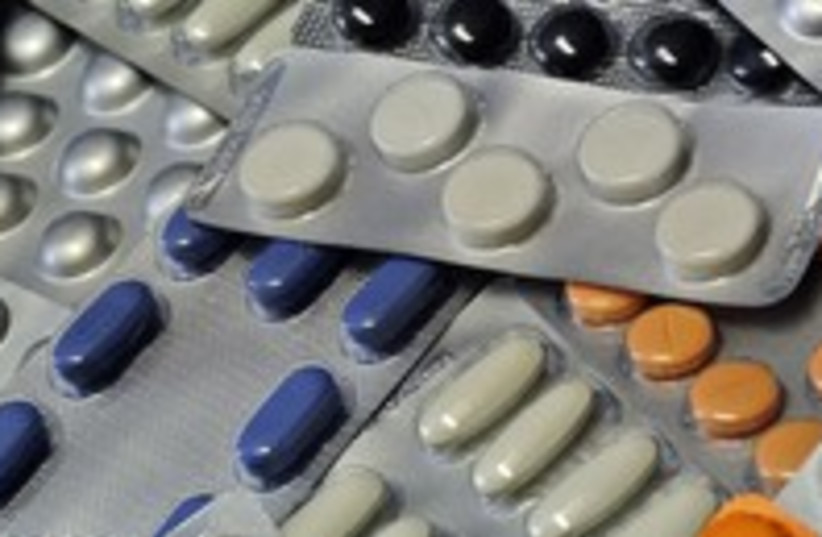 Pills medicine medication treatment 300 (R) (credit: Srdjan Zivulovic / Reuters)
