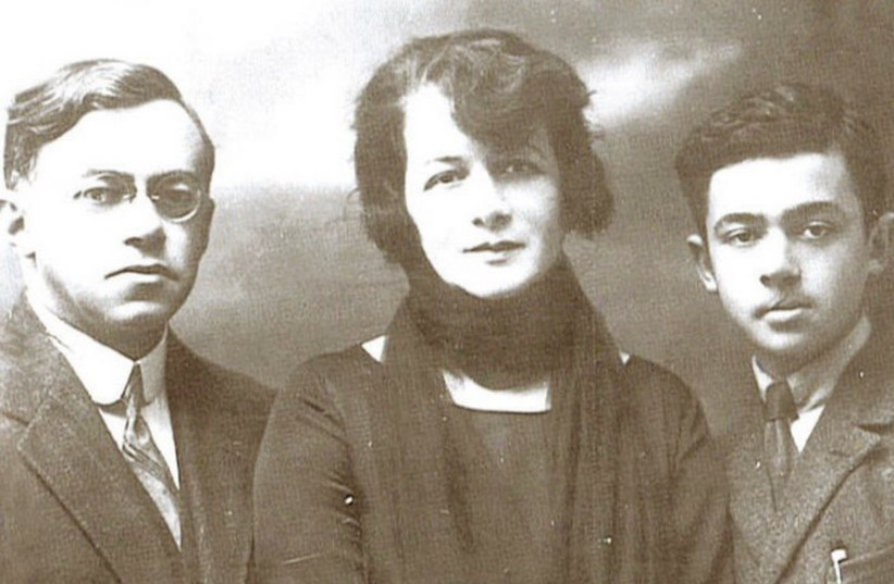 Ze'ev Jabotinsky with his wife and son Eri. (photo credit: Wikimedia Commons)