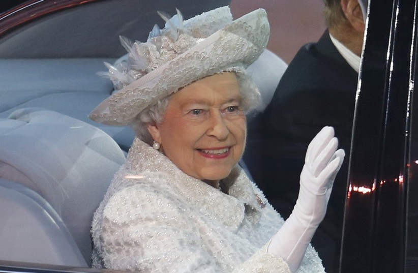 Queen Elizabeth (photo credit: REUTERS)