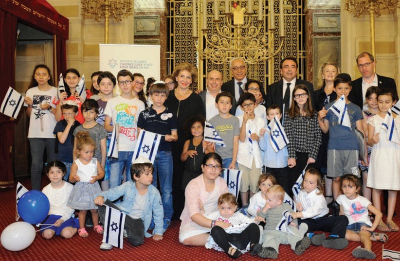 FRENCH JEWISH children at the historic Synagogue des Tournelles in Paris in July ahead of their aliya with their families. (photo credit: EREZ LICHTFELD)