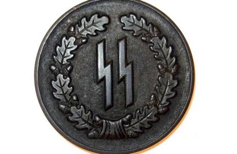 Nazi SS medal (credit: Wikimedia Commons)