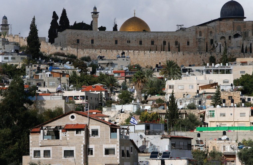 A view of al-Aksa mosque on the Temple Mount from the Jerusalem neighborhood of Silwan. (photo credit: REUTERS)