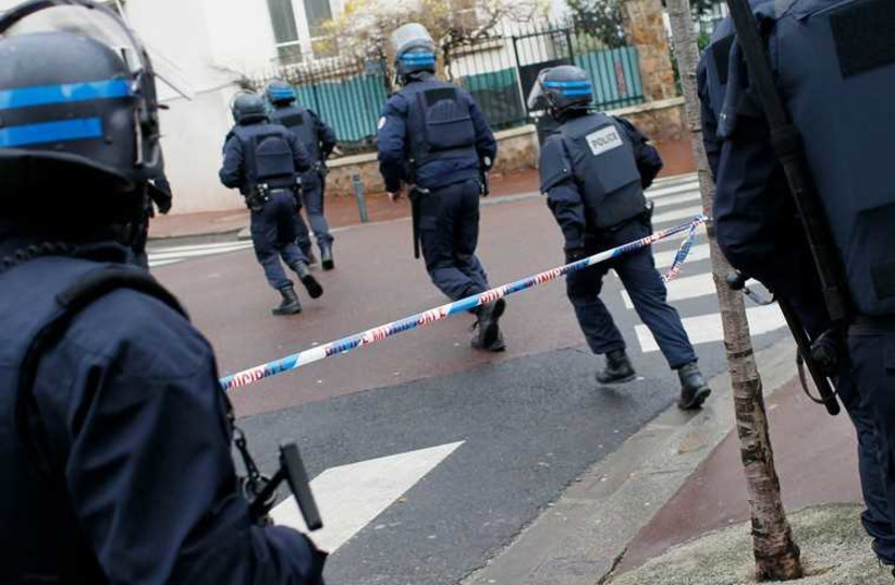 French intervention police (photo credit: REUTERS)