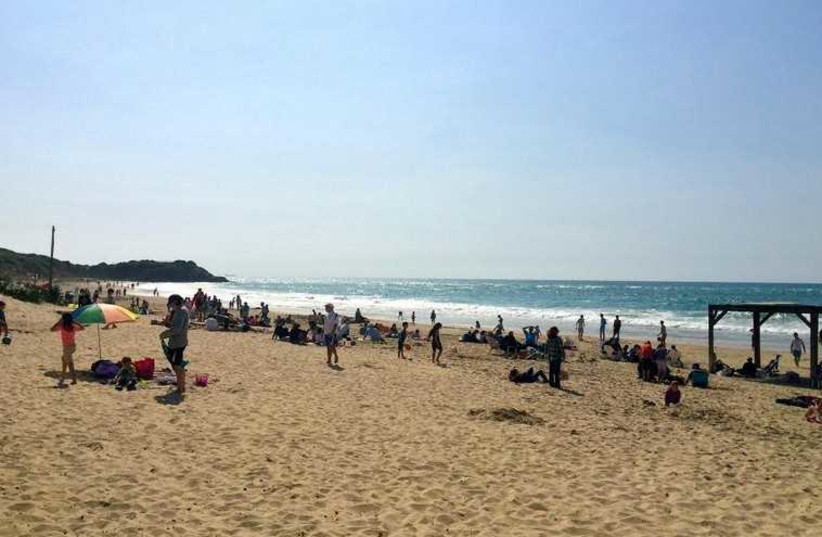Israelis enjoy the day off on Election Day at Palmachim Beach south of Tel Aviv, March 16, 2015 (photo credit: SHARON UDASIN)