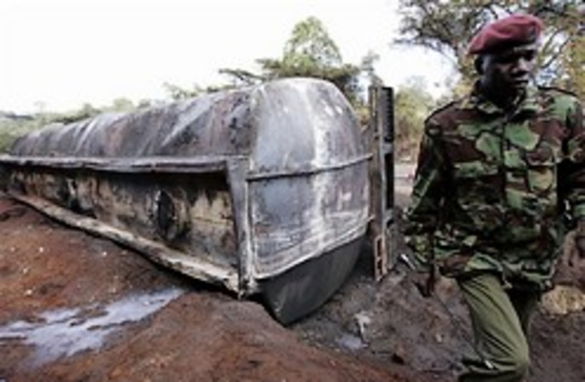 Kenya burnt tanker 248.88 (photo credit: AP)