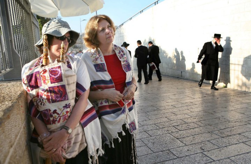 Anat Hoffman and another woman at the Entrance to Kotel; from Women of the Wall (photo credit: MICHAL PATELLE - WOMEN OF THE WALL / CC BY-SA 3.0 VIA WIKIMEDIA COMMONS)