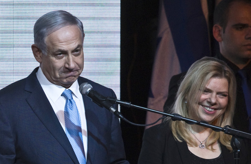 Benjamin and Sara Netanyahu (photo credit: NIR ELIAS / REUTERS)