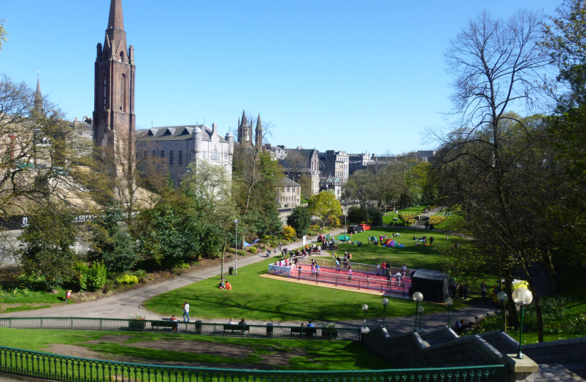 Union Terrace Gardens, Aberdeen, Scotland (photo credit: RAGAZZI99 / WIKIMEDIA COMMONS)