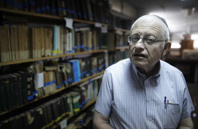 Gabriel Birnbaum, senior researcher at Historical Dictionary Project at Israel's Academy of the Hebrew Language in Jerusalem is seen on August 23, 2017. (photo credit: MENAHEM KAHANA / AFP)