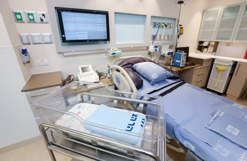 Maternity ward Hadassah hospital (credit: MARC ISRAEL SELLEM/THE JERUSALEM POST)
