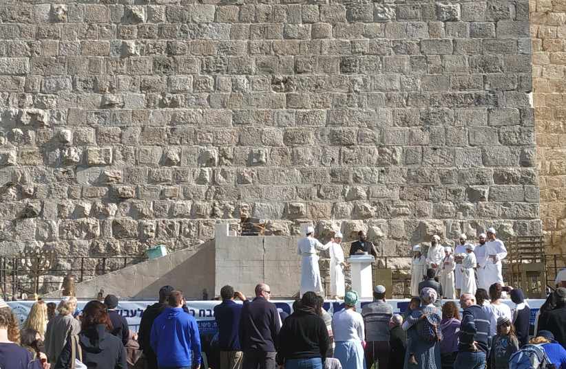 A new altar fit for the Temple was dedicated outside the walls of the Old City of Jerusalem, December 10, 2018 (credit: THE TEMPLE IN ZION)