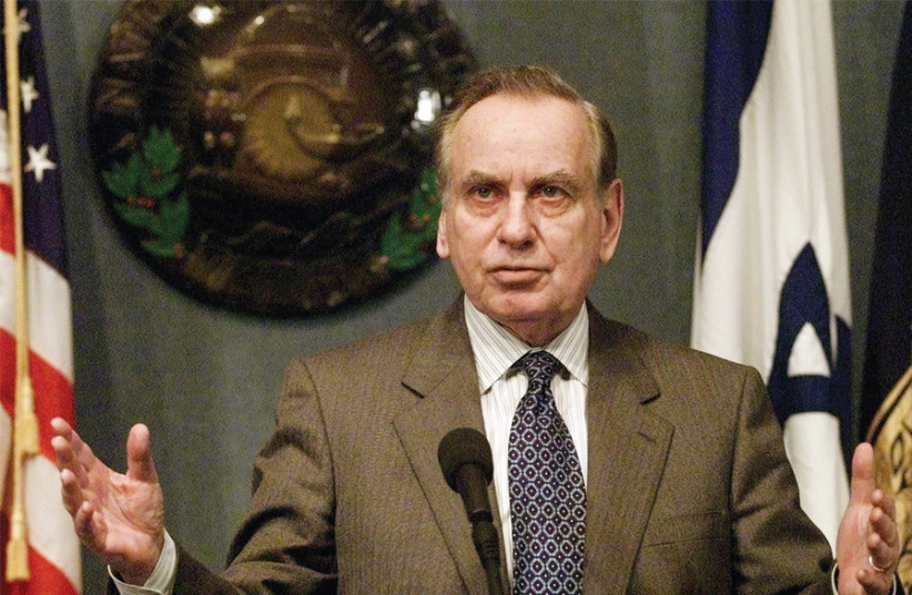 FORMER AMBASSADOR to the US Zalman Shoval speaks at an appearance in Washington in 2001. (credit: JESSICA PERSSON/REUTERS)