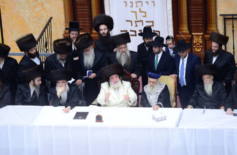 A Simchat Beit Hashoeva celebration at the Viznitz hasidic headquarters in Bnei Brak. (credit: SHUKI LERRER)