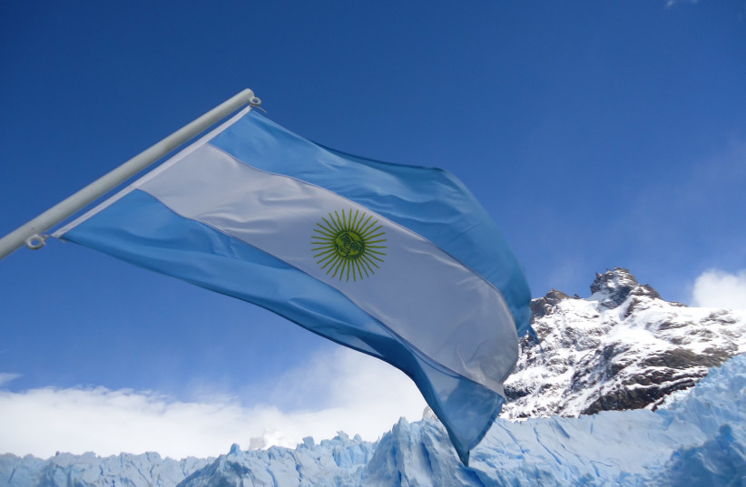 Flag of Argentina (photo credit: Wikimedia Commons)