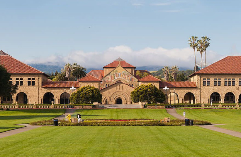 The main quadrangle of Stanford University.  (credit: Wikimedia Commons)