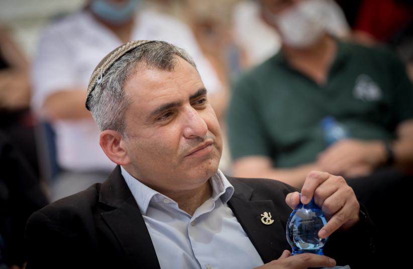 Ze'ev Elkin is seen speaking at the Environmental Protection Ministry in Jerusalem, on May 18, 2020. (credit: YONATAN SINDEL/FLASH90)