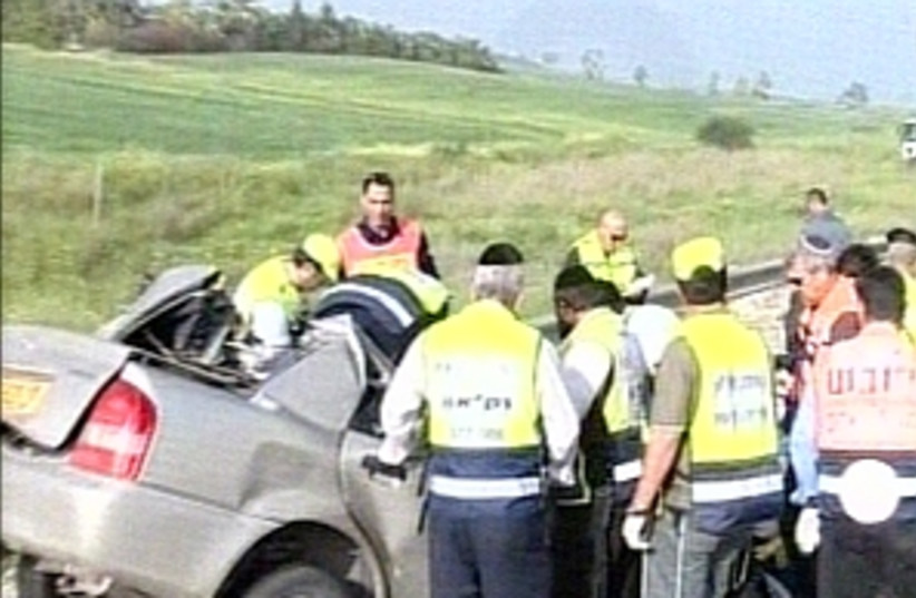 nir yisrael crash 298 88 (photo credit: Channel 10)