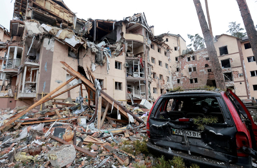  A view shows a residential building destroyed by recent shelling, as Russia's invasion of Ukraine continues, in the city of Irpin in the Kyiv region, Ukraine March 2, 2022. (credit: REUTERS/SERHII NUZHNENKO)
