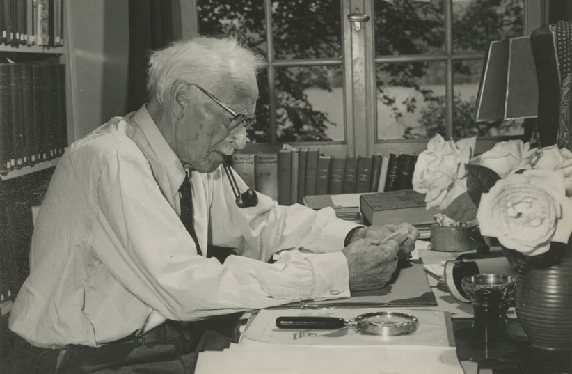  Photo of Carl Jung. (credit: KEDEM AUCTION HOUSE)