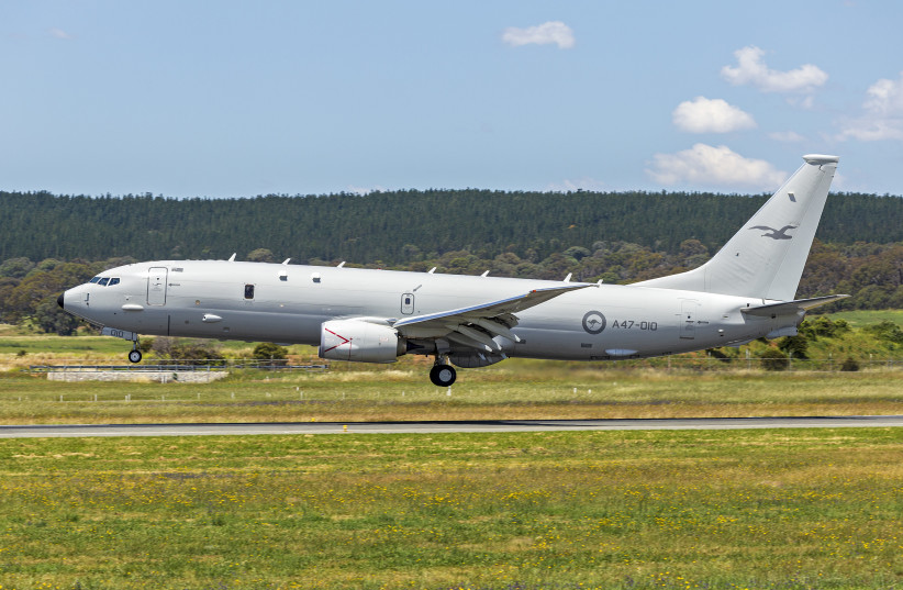 Royal Australian Air Force (A47-010) Boeing P-8A Poseidon conducting a touch-and-go at Canberra Airport. (credit: BIDGEE/CC BY-SA 3.0 AU (https://creativecommons.org/licenses/by-sa/3.0/au/deed.en)/VIA WIKIMEDIA)