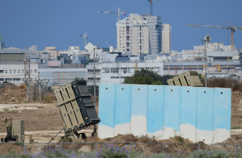 View of Iron Dome Missile Defense battery deployed near the southern Israeli city of Ashdod, August 5, 2022.  (credit: TOMER NEUBERG/FLASH90)