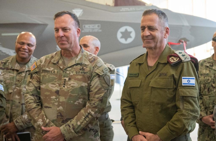   CENTCOM commander Michael Kurilla and IDF Chief of Staff Lt.-Gen. Aviv Kohavi visit Nevatim Airbase in southern Israel, November 15, 2022. (credit: IDF SPOKESPERSON'S UNIT)