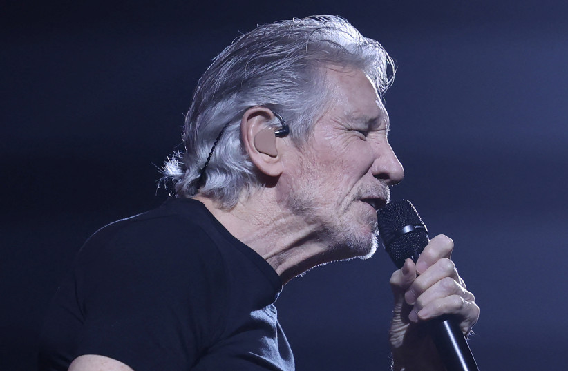 Pink Floyd co-founder Roger Waters performs during his This Is Not a Drill tour at Crypto.com Arena in Los Angeles, California, US, September 27, 2022. (photo credit: REUTERS/MARIO ANZUONI)
