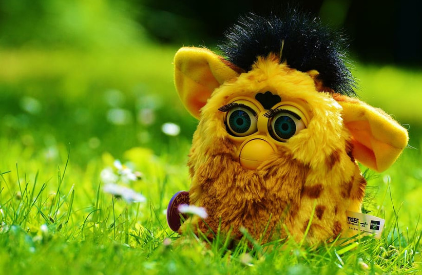  Illustrative image of a Furby. (photo credit: WALLPAPER FLARE)