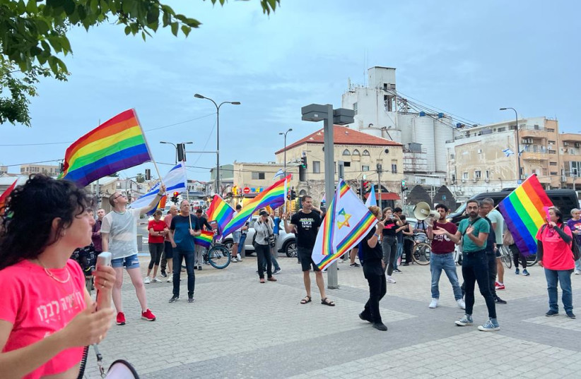 Dozens of protesters gather in front of the Tel Aviv District police station to protest against violent attacks on the LGBTQ+ community. (credit: THE AGUDAH – THE ASSOCIATION FOR LGBTQ EQUALITY IN ISRAEL)