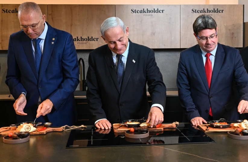  Prime Minister Benjamin Netanyahu visits Steakholder Foods in Rehovot on April 19, 2023. (photo credit: HAIM ZACH/GPO)