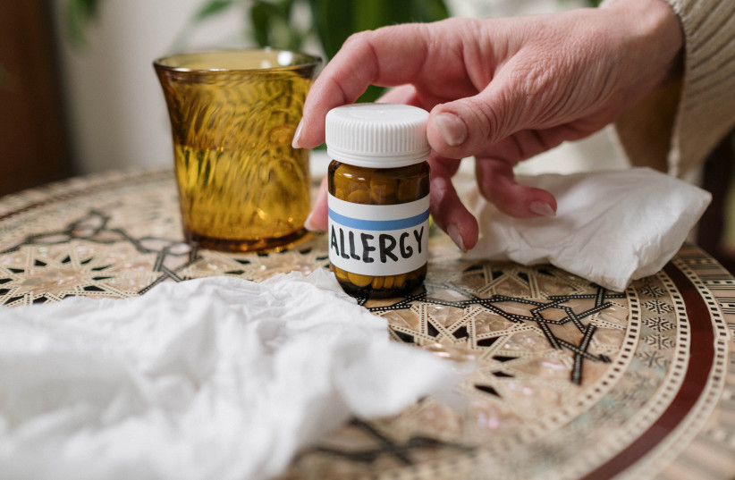 What should you do if you're suffering from seasonal allergies? (illustrative) (credit: PEXELS)