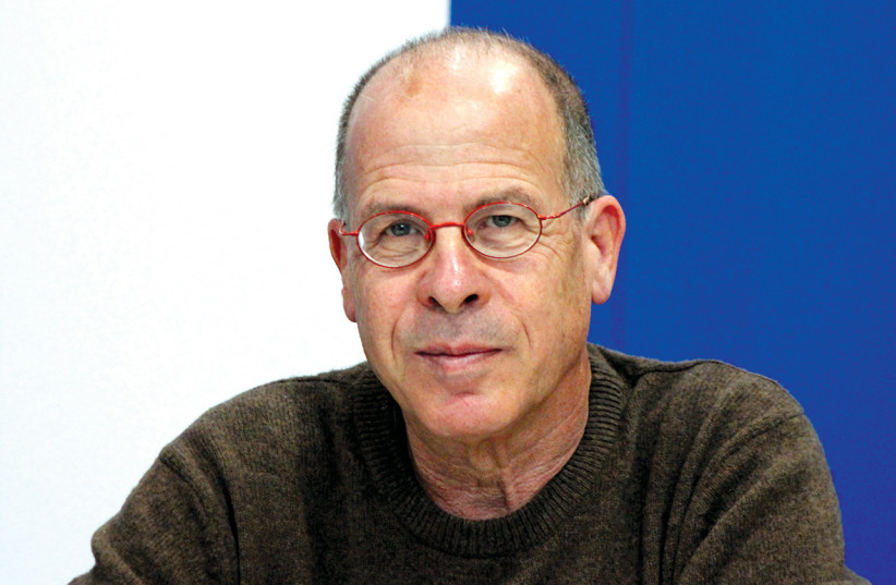  Meir Shalev (credit: Lesekreis/Wikipedia)
