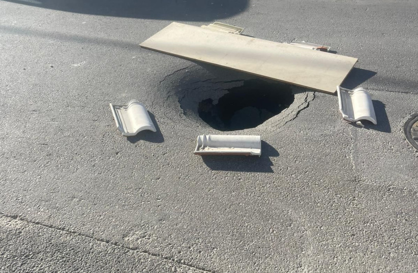 A sinkhole on Nikanor Street in Jerusalem.